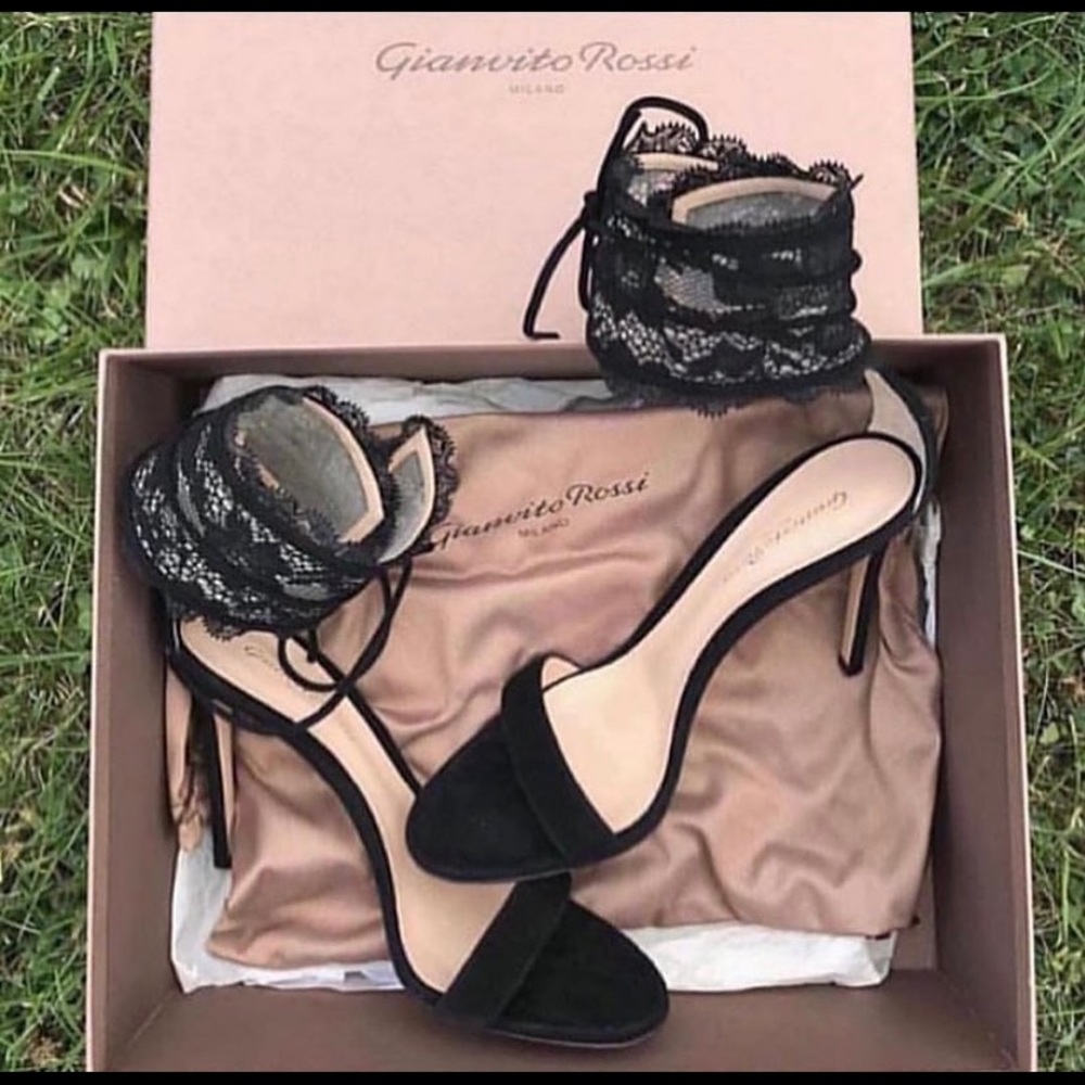 GIANVITO ROSSI black lace sandals Size 39.5/9.5